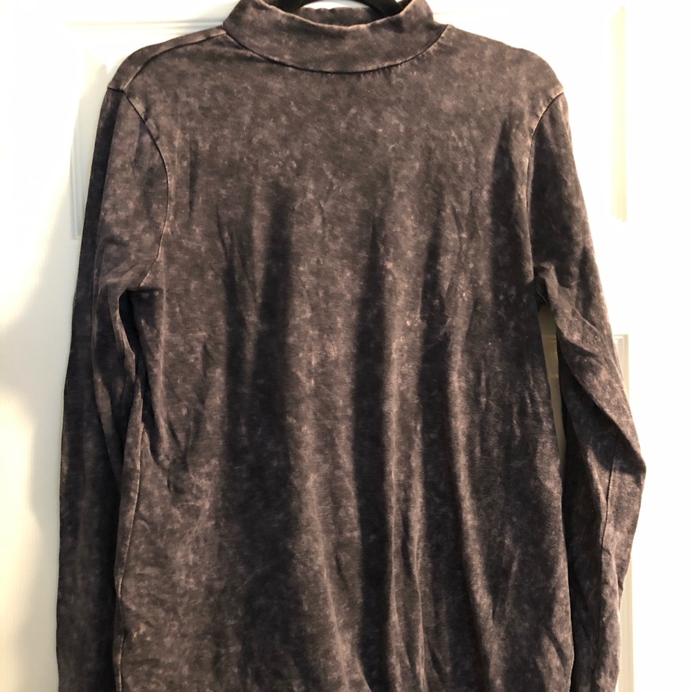 Long sleeve mock turtleneck